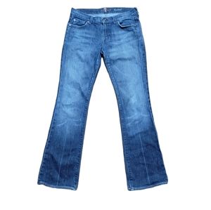 7 For all man kind women's jeans bootcut.       T32